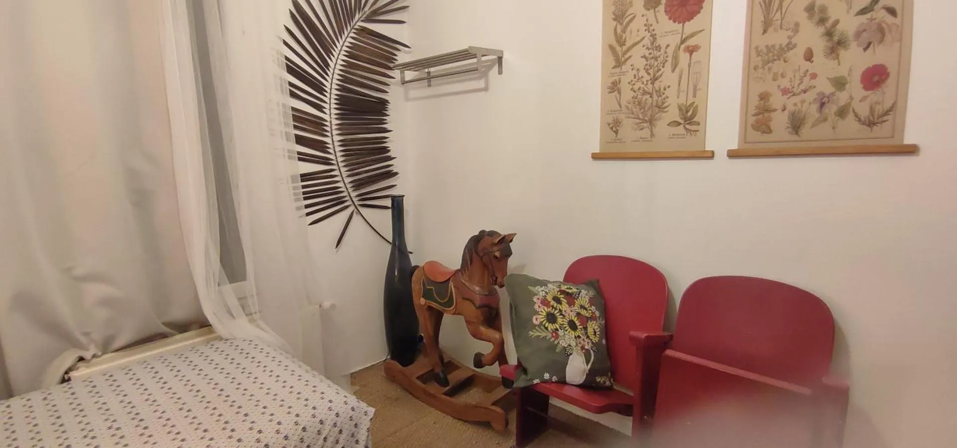 Homestay Paris Authentic House Metro 14 Station Hopital Bicetre, Rer B Gentilly
