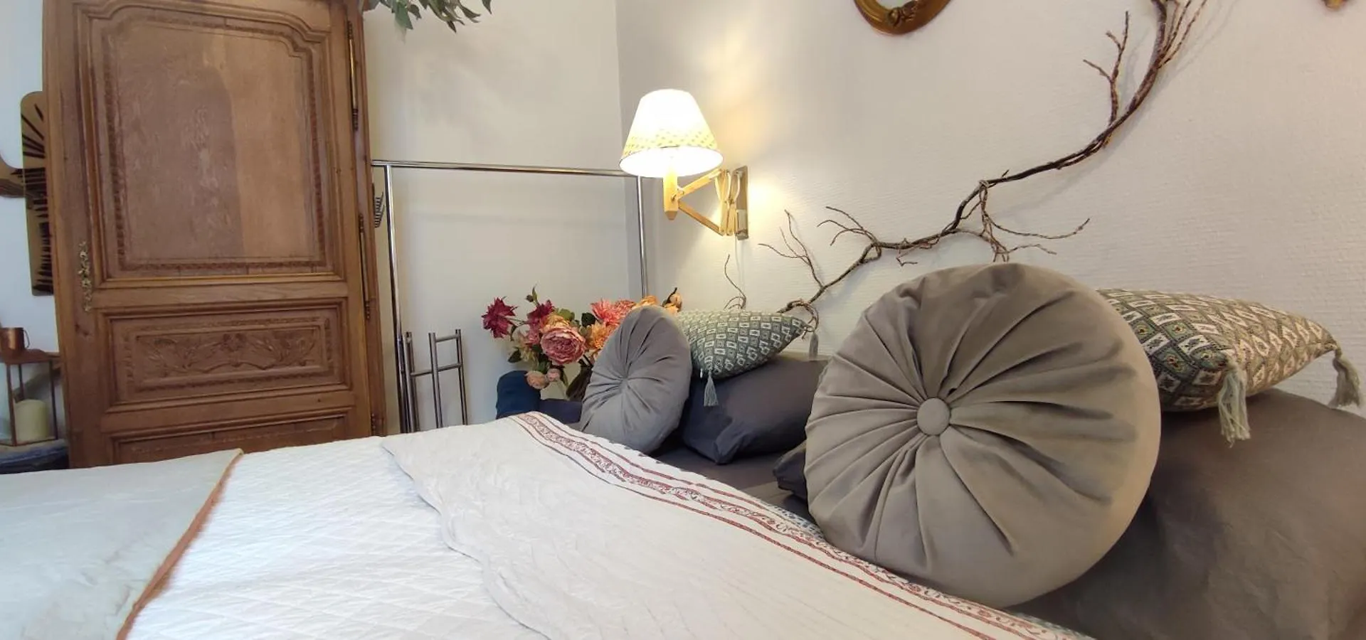 Homestay Paris Authentic House Metro 14 Station Hopital Bicetre, Rer B Gentilly